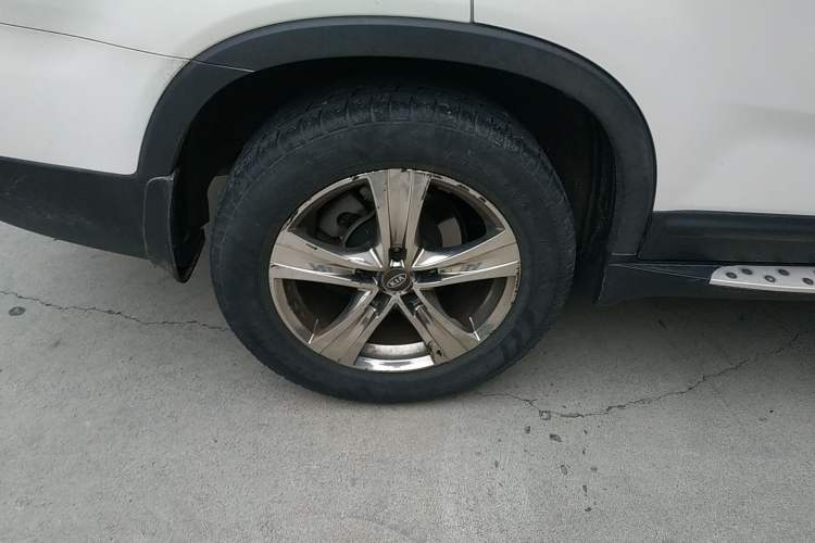 Used Kia Sorento 2013 2.4L 7-seat Gasoline Comfort Edition
