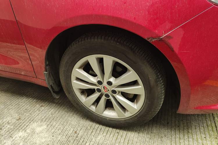 Used Roewe 360 2015 1.5L Manual Luxury Edition
