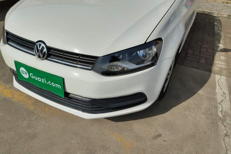 Used Volkswagen Polo 2016 1.4L Manual Fashion Model