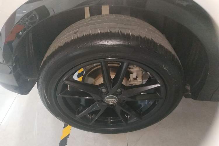 Used Audi Q2L 2021 35 TFSI Fashion Dynamic Model
