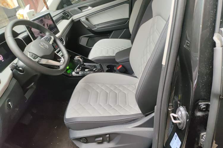 Used Volkswagen Tayron 2025 Zhongxiang Version 300TSI Left Front Seat