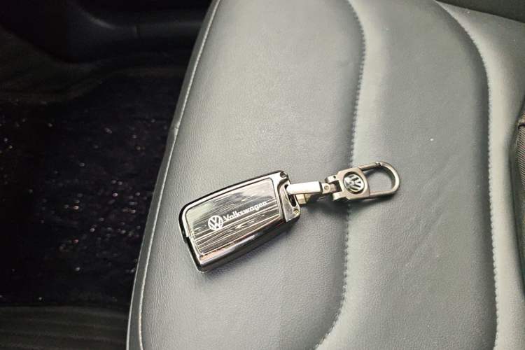 Used Volkswagen Tiguan L 2021 330TSI Automatic Two-Wheel Drive Smart Edition Vehicle Key