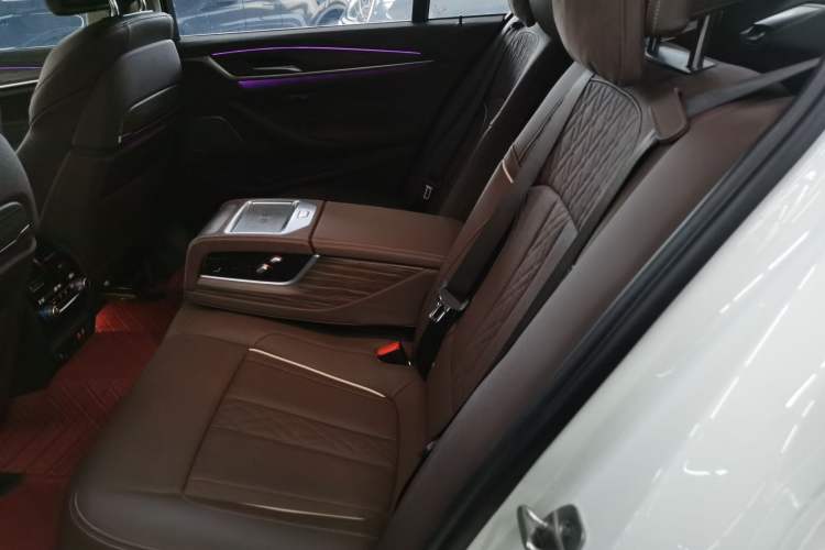 Used BMW 5 Series 2022 Second Facelift 530Li Luxury Edition Premium Package