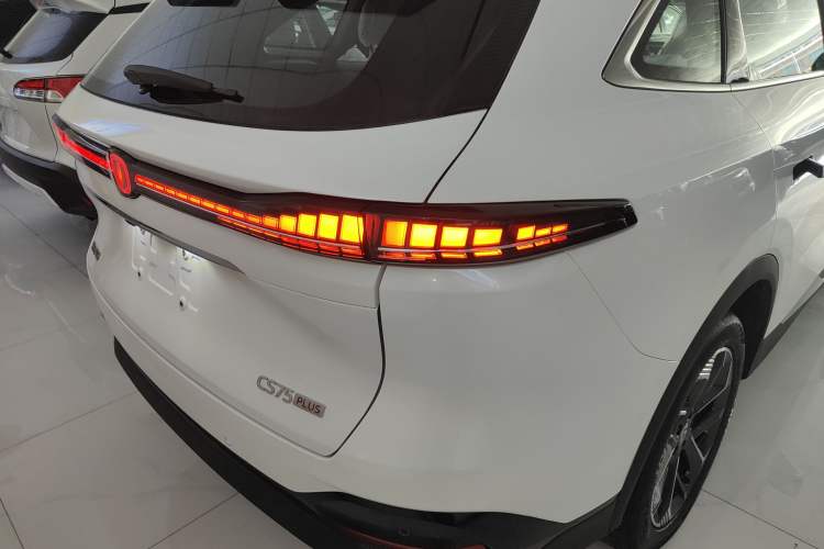 Used CHANGAN CS75 PLUS 2025 Model, 4th Generation 1.5T New Blue Whale Smart Excellence Version