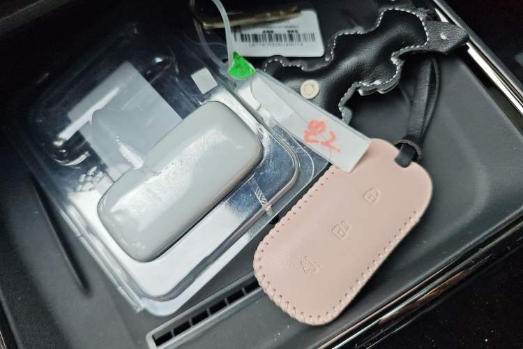 Used Geely Galaxy 8 2025 130km EM-i Flagship Edition
