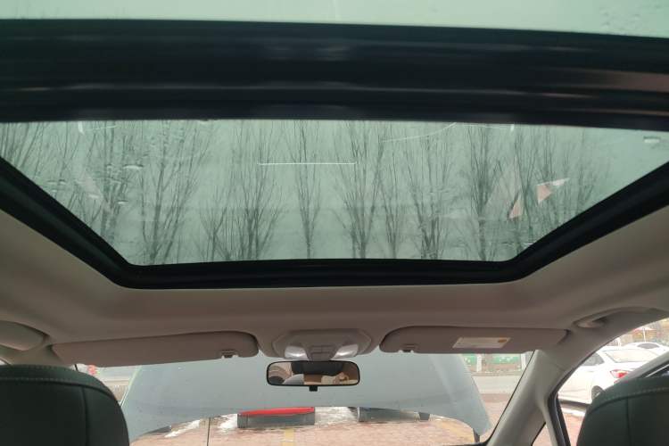 Used SAIC MAXUS G50 2020 1.5T Automatic Luxury Edition Headliner