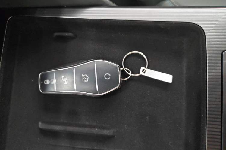 Used BYD Song L DM-i 2025 Intelligent Driving Version 160 km Beyond-Range Type