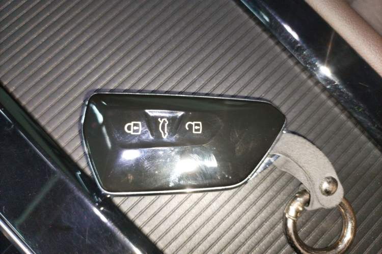 Used Volkswagen Viloran 2022 330TSI Business Edition Vehicle Key