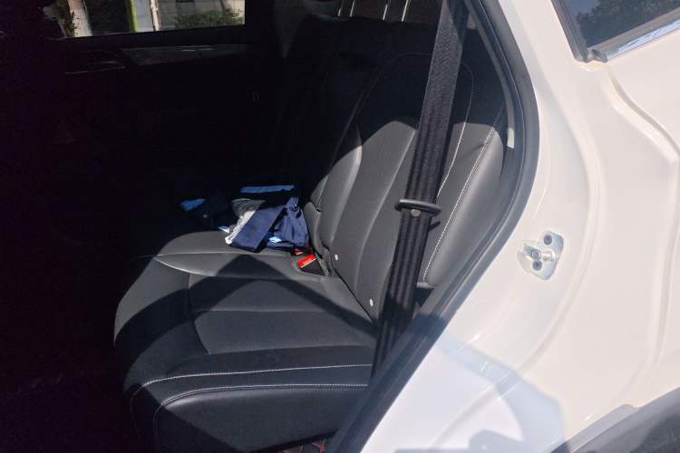 Used Roewe RX5 2019 20T Two-Wheel Drive Automatic Ali Smart Connectivity Platinum Edition
