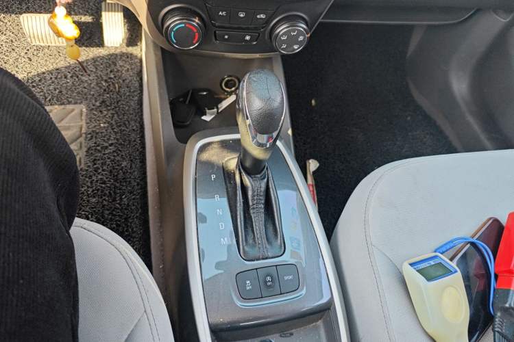 Used Chevrolet Lova RV 2016 1.5L Automatic Comfort Edition