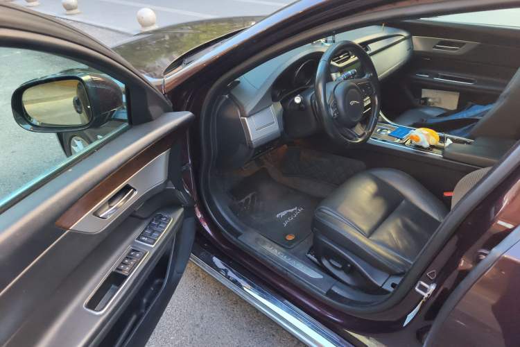 Used Jaguar XFL 2017 XFL 2.0T 200PS Elite Edition
