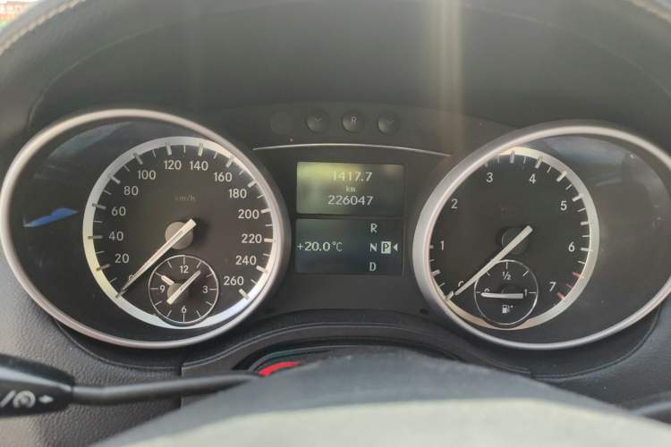 Used Mercedes-Benz M-Class 2010 ML 350 4MATIC Luxury Special Edition