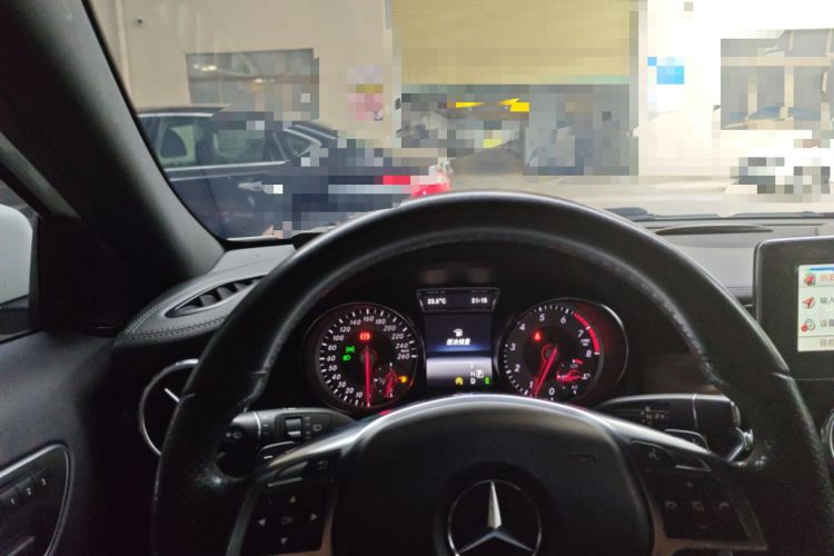 Used Mercedes-Benz GLA 2015 GLA 260 4MATIC Sport Edition Instrument Cluster