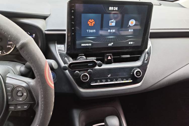 Used Toyota Corolla 2021 Dual-Engine 1.8L E-CVT Pioneer Edition
