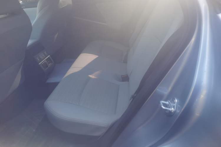 Used Toyota FAW bZ4X 2022 Two-Wheel Drive Long-Range PRO Version Left Rear Seat