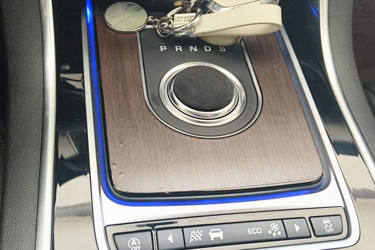 Used Jaguar XFL 2020 XFL 2.0T P200 Two-Wheel-Drive Elite Edition
