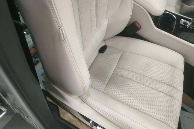 Used Li Auto ONE 2020 Extended-Range 6-Seater Version
