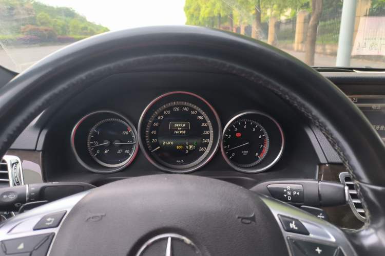 Used Mercedes-Benz E-Class 2015 Facelift E 200 L Instrument Cluster
