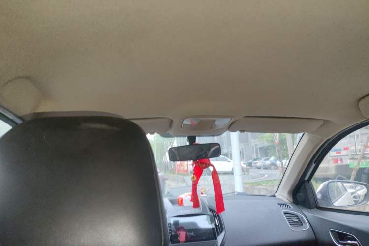 Used Geely Auto Diamond 2016 1.5L Manual Entry-Level Trim Headliner