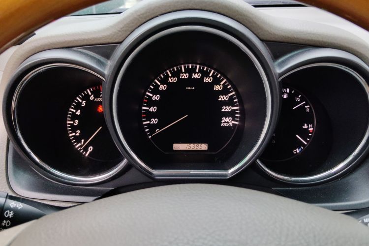 Used Lexus RX Classic 2006 350 Instrument Cluster