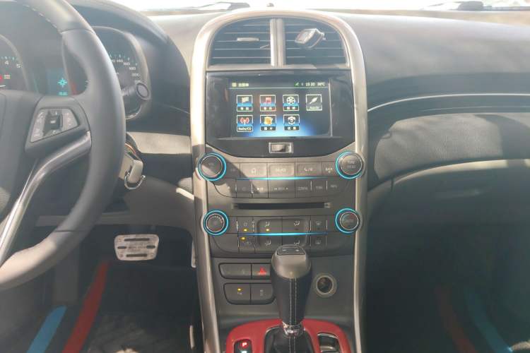 Used Chevrolet Malibu 2014 2.0L Automatic Luxury Edition