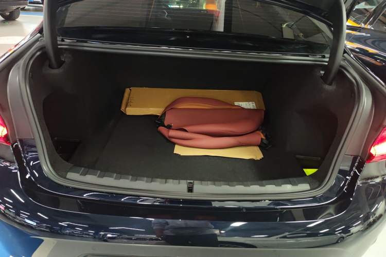 Used BMW 3 Series 2025 325Li M Sport Package
