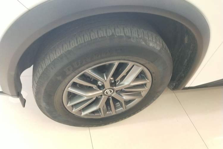 Used Nissan X-Trail 2021 VC-Turbo 300 CVT 2WD Luxury Edition Left Front Wheel Hub