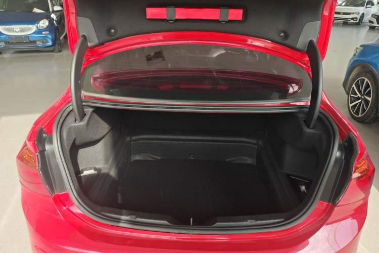 Used BMW 1 Series 2018 118i Fashion Model
