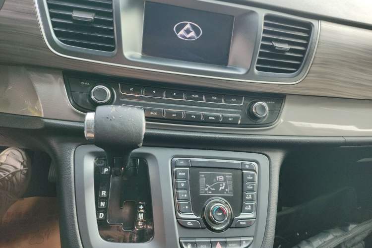 Used SAIC MAXUS G10 2018 PLUS 2.0T Automatic Elite Edition