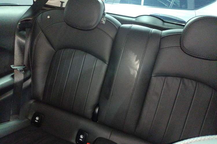 Used MINI MINI 2022 2.0T COOPER S Artist