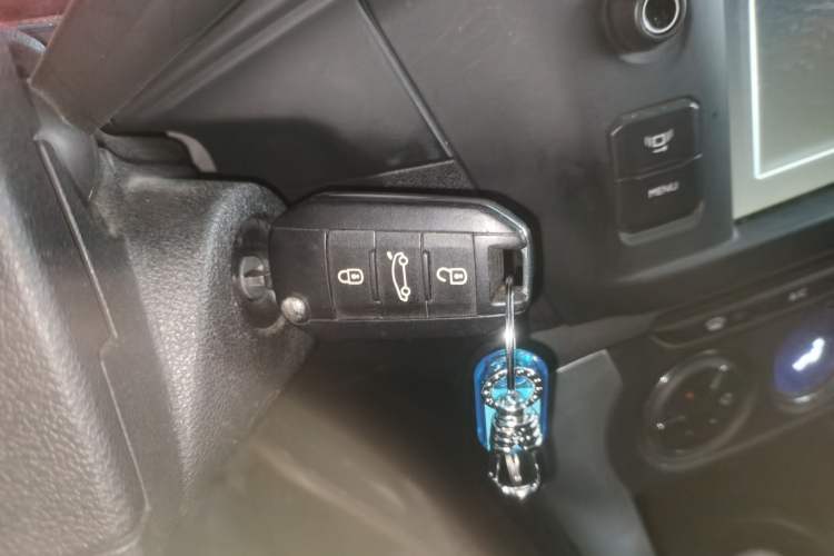 Used Citroen C3-XR 2015 1.6L Manual Pioneer Model Interior 1