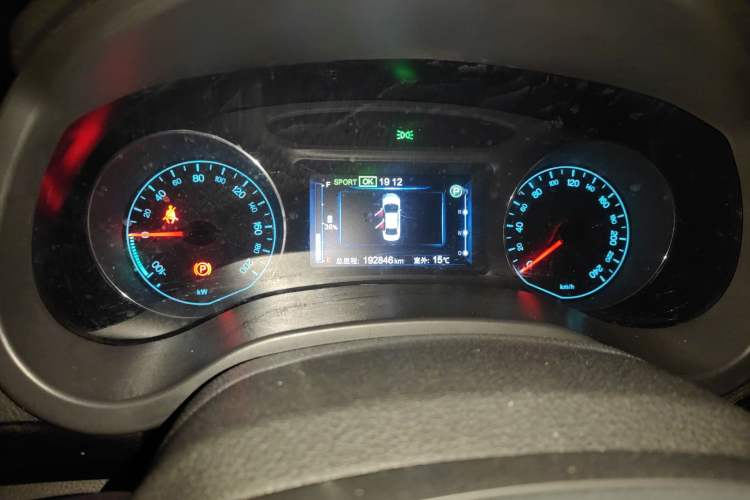 Used BYD e5 2016 300 Luxury Edition Instrument Cluster