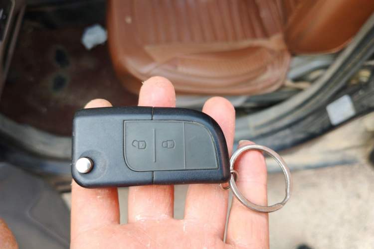 Used CHANGAN Alsvin 2012 Sedan 1.5L Manual Luxury Model
