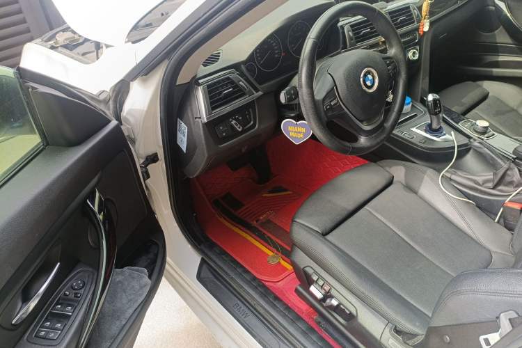 Used BMW 3 Series GT 2017 320i Sport Edition