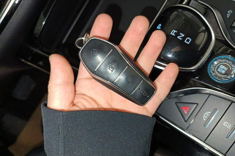 Used BYD Song MAX New Energy 2022 DM-i 105KM Executive Edition