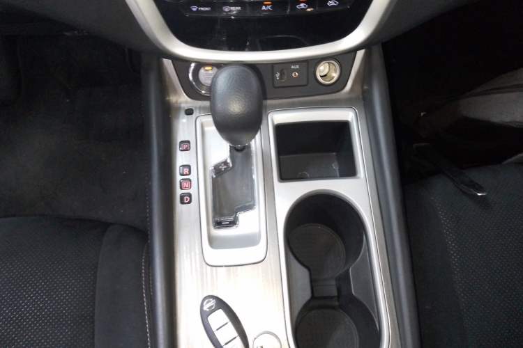 Used Nissan Murano 2021 2.5L XE Two-Wheel Drive Elite Edition Gear Lever