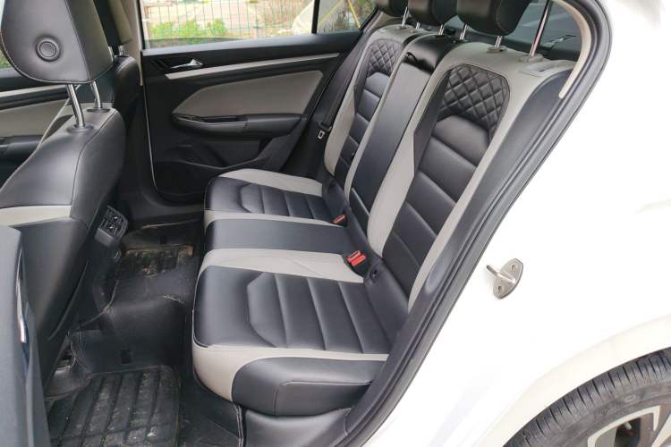 Used Volkswagen Bora 2023 280TSI DSG Prestige Edition
