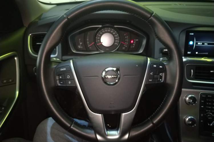 Used Volvo S60 2019 S60L Facelift T5 Intelligent Advanced Edition
