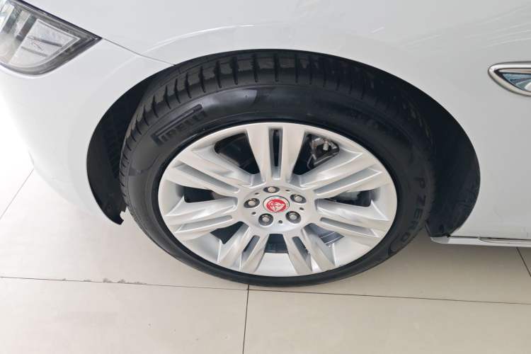 Used Jaguar XFL 2018 XFL 2.0T 250 PS Luxury Edition