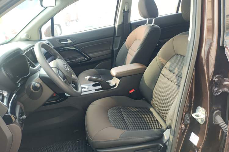 Used GAC Trumpchi GS4 2017 200T G-DCT Two-Wheel Drive Comfort Edition
