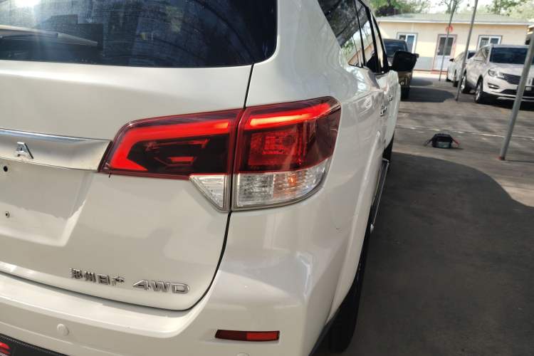 Used Nissan Terra 2020 2.5L XV 4WD Automatic Four-Wheel Drive Flagship Edition