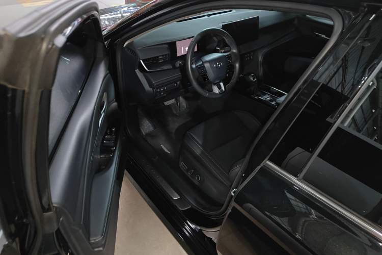 Used Toyota Camry 2024 2.0 GVP Luxury Edition