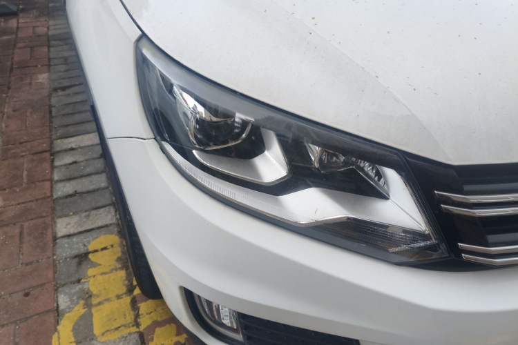 Used Volkswagen Tiguan L 2016 280TSI Automatic Two-Wheel Drive Silk Road Comfort Edition
