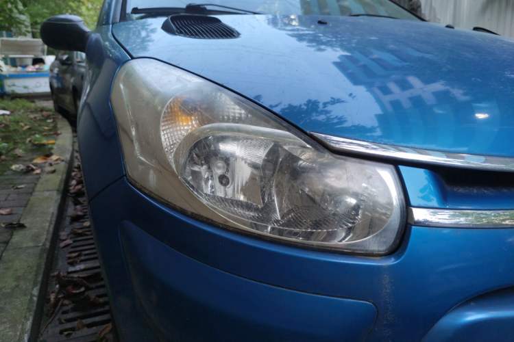 Used Citroen C2 2012 1.4L Manual Comfort Edition
