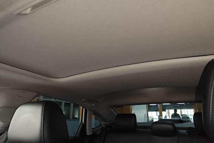 Used Honda Civic 2023 240TURBO CVT Dynamic Edition Headliner