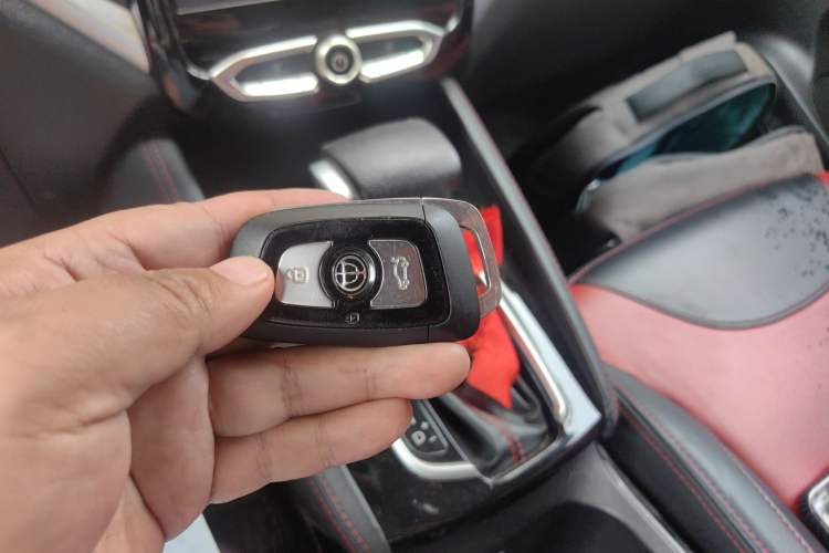 Used Brilliance V3 2017 1.5L Automatic Smart Version