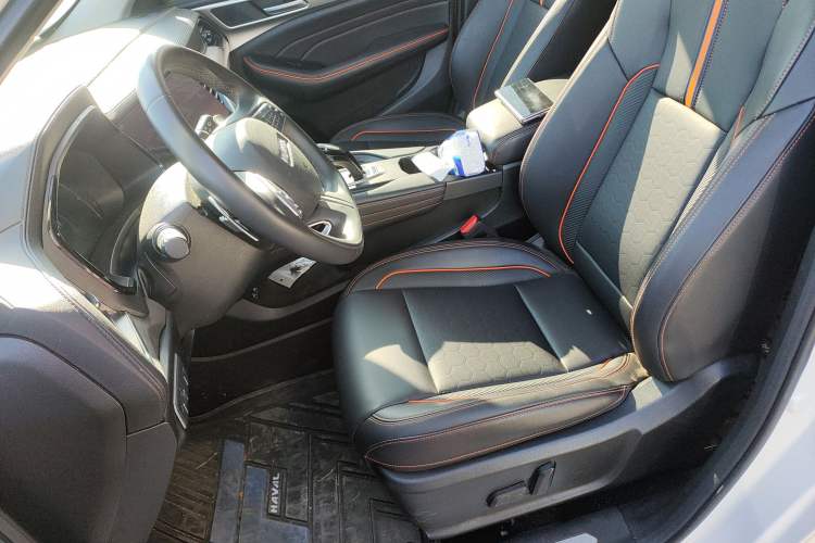 Used Haval F7 2021 2.0T Two-Wheel Drive i-Active
