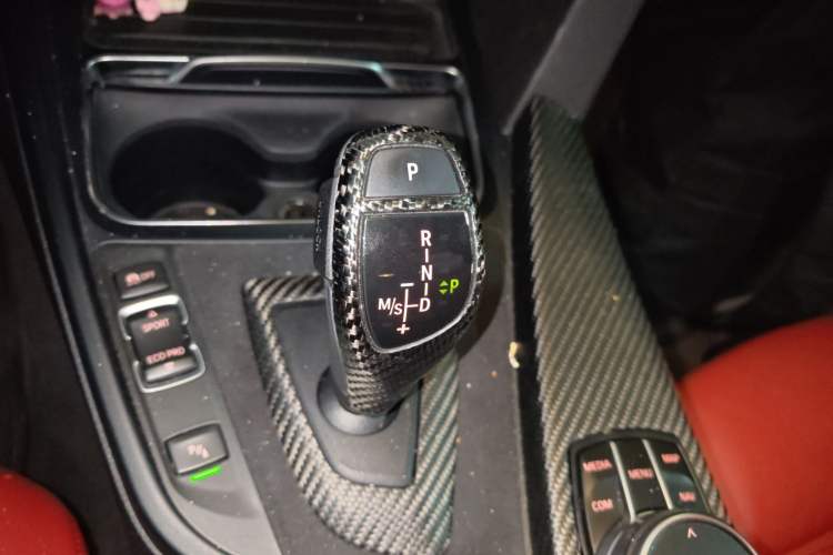 Used BMW 3 Series GT 2019 320i M Sport Night Edition Gear Lever