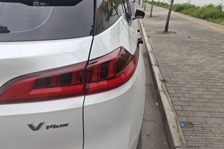 Used AION V 2022 Plus 80 Leader Edition Ternary Lithium
