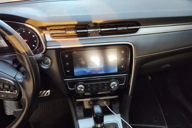 Used MG 6 2017 20T Automatic Luxury Smart Connect Version China V Standard